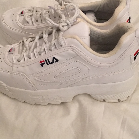white fila disruptors - Picture 2 of 4